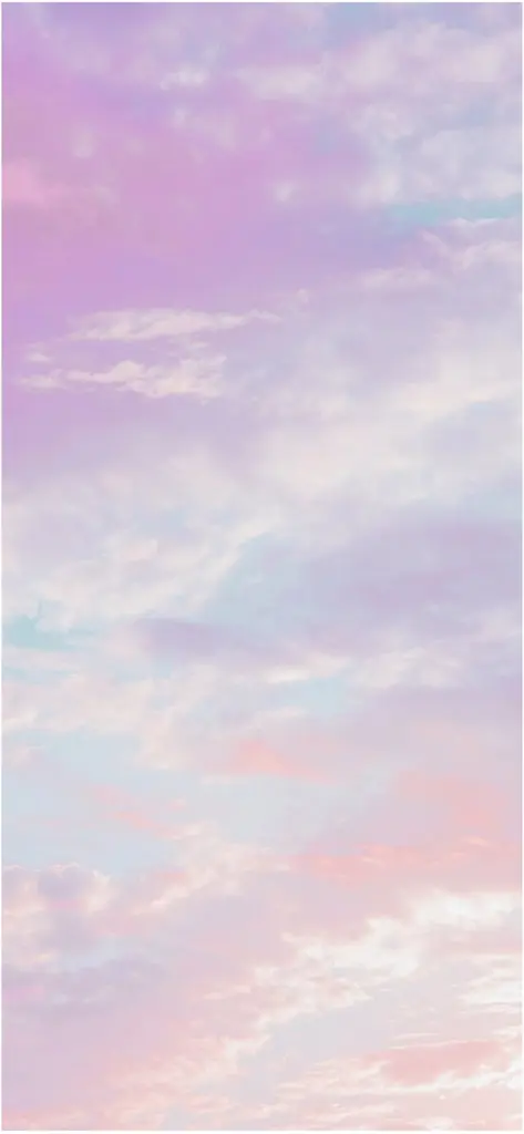 aetherischer himmel mit pastellfarben und sanften wolken