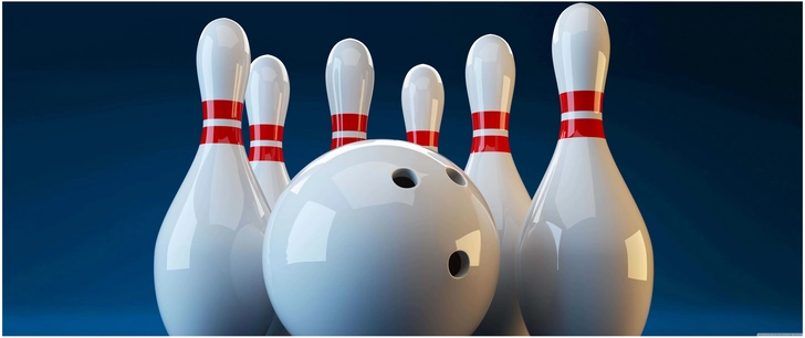 bowlingkegel und kugel in digitaler grafik