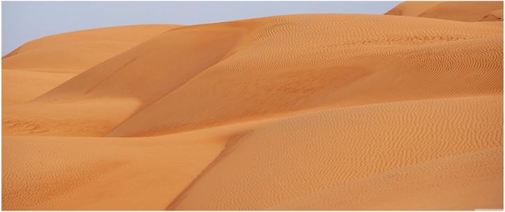 faszinierende darstellung von sandduenen in orange