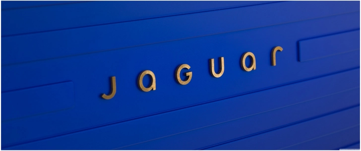 jaguar logo blau gold minimalismus elegant modern