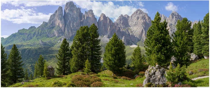 majestetische berglanschaft in den dolomiten
