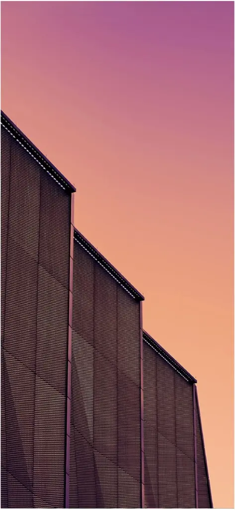 moderne architektur mit pastellfarbenem himmel