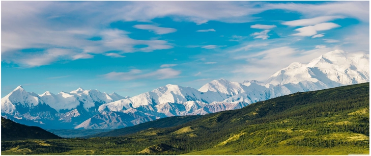 panoramablick auf die schnee gebirge in alaska