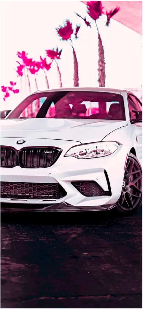 stylischer bmw m2 in urbaner umgebung