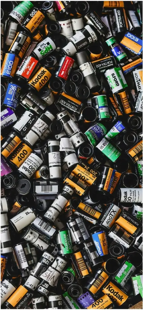 vielfaeltige ansammlung von fotografischen filmrollen